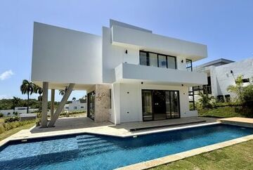 Brand-New Modern Vil in the Dominican Republic