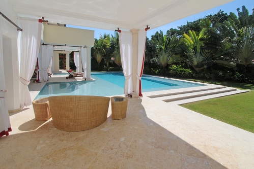 #1 Spectacular 7-Bedroom Mansion for Sale in Sea Horse Ranch – Luxury Living in the Dominican Republic
