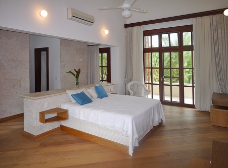 #7 Spectacular 7-Bedroom Mansion for Sale in Sea Horse Ranch – Luxury Living in the Dominican Republic