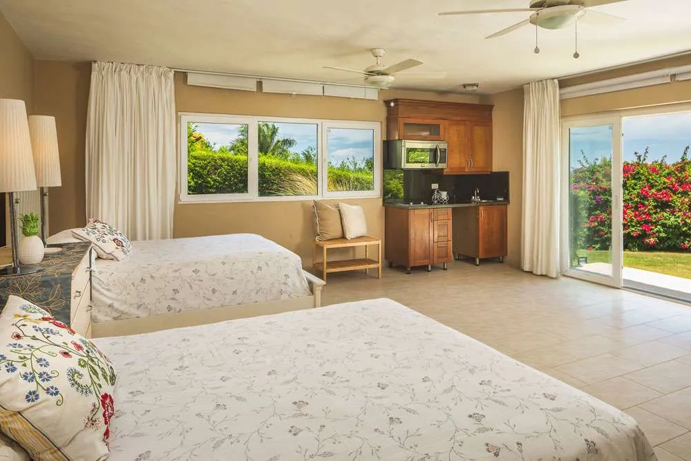 #9 Luxury 5-Bedroom Tropical Villa with Ocean Views in Gated Community