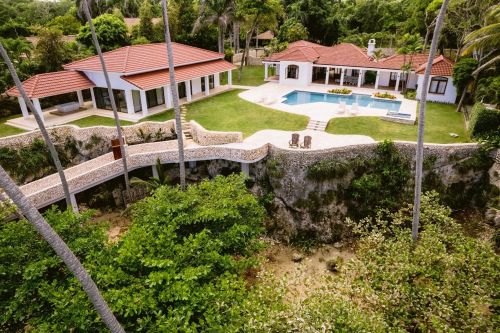 #1 Oceanfront Villa for Sale in Cabrera – $1,995,000 USD