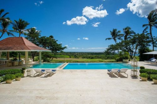 #2 Majestic 10-Bedroom Mansion for Sale in Casa de Campo, La Romana – Unmatched Luxury with Panoramic Views