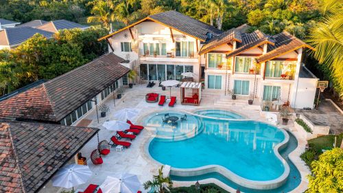 #0 Contemporary 10-Bedroom Mansion for Sale in Casa de Campo, La Romana – Ocean & Golf Course Views