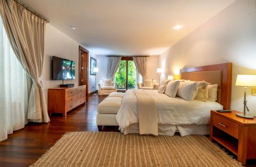 #4 Elegant 4-Bedroom Villa for Sale in Casa de Campo, La Romana – Your Dream Home Awaits