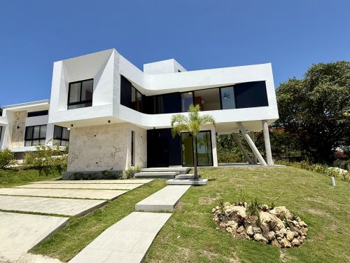 #3 Brand-New Modern Villa with Mountain Views in Cabarete – $440,000