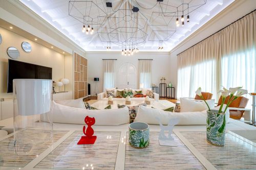 #5 Elegant 5-Bedroom Mansion for Sale in Casa de Campo, La Romana – Modern Luxury with Golf Course Views