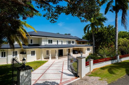#2 Classic 5-Bedroom Caribbean Villa with Pool & Tropical Views 